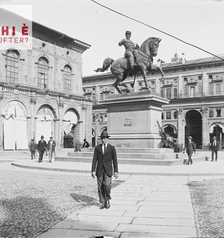 Piazza Maggiore - Bologna - 1920